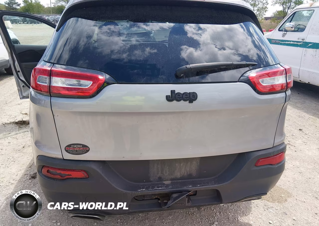 2017 Jeep Cherokee Altitude Fwd VIN:1C4PJLAS0HW572675 - 6