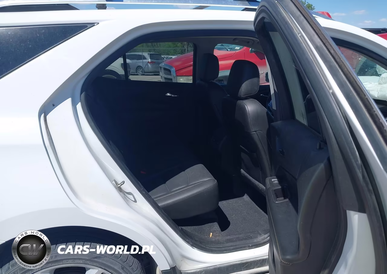 2018 Chevrolet Equinox Premier VIN:2GNAXWEXXJ6303344 - 8