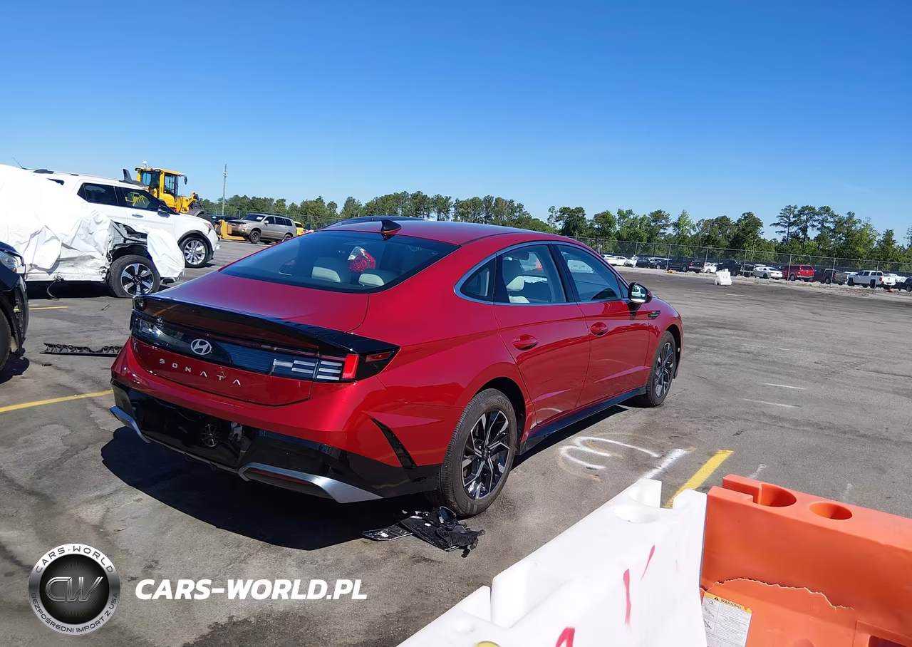 2025 Hyundai Sonata Sel VIN:KMHL64JAXSA453111 - 4