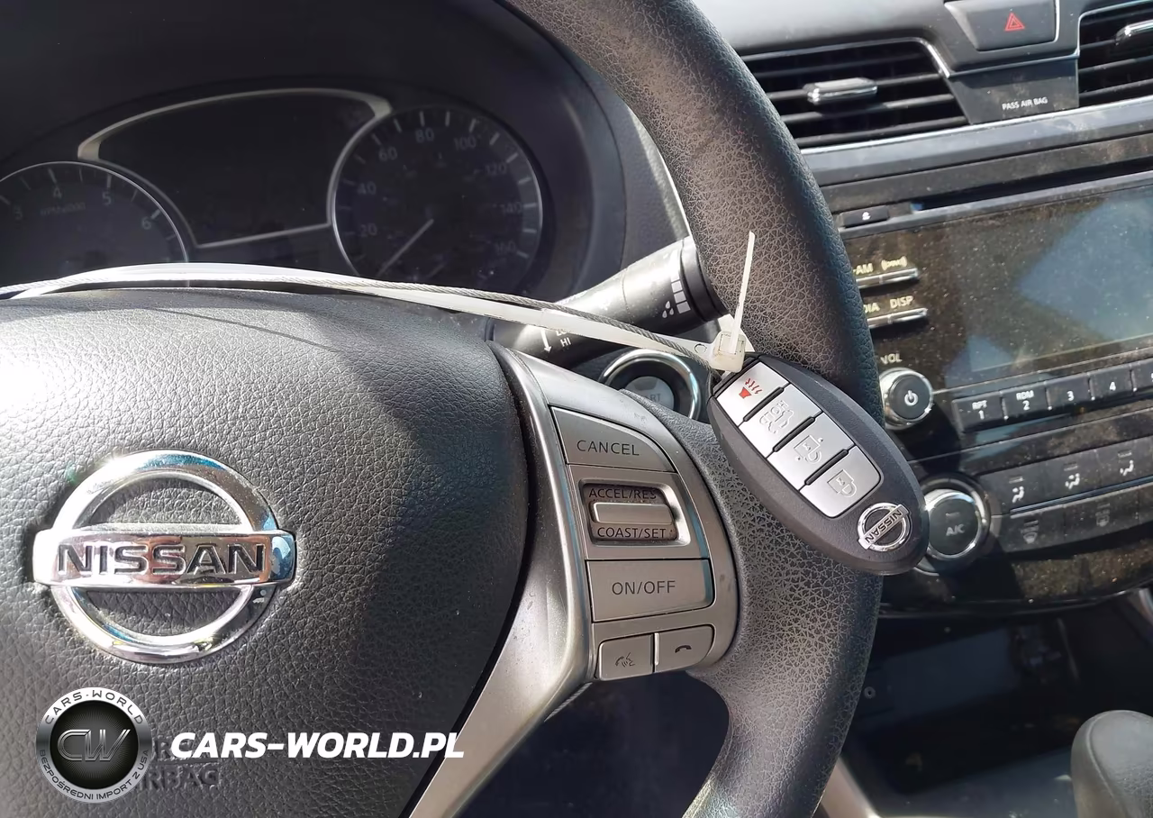 2015 Nissan Altima 2.5 S VIN:1N4AL3AP2FN388374 - 11