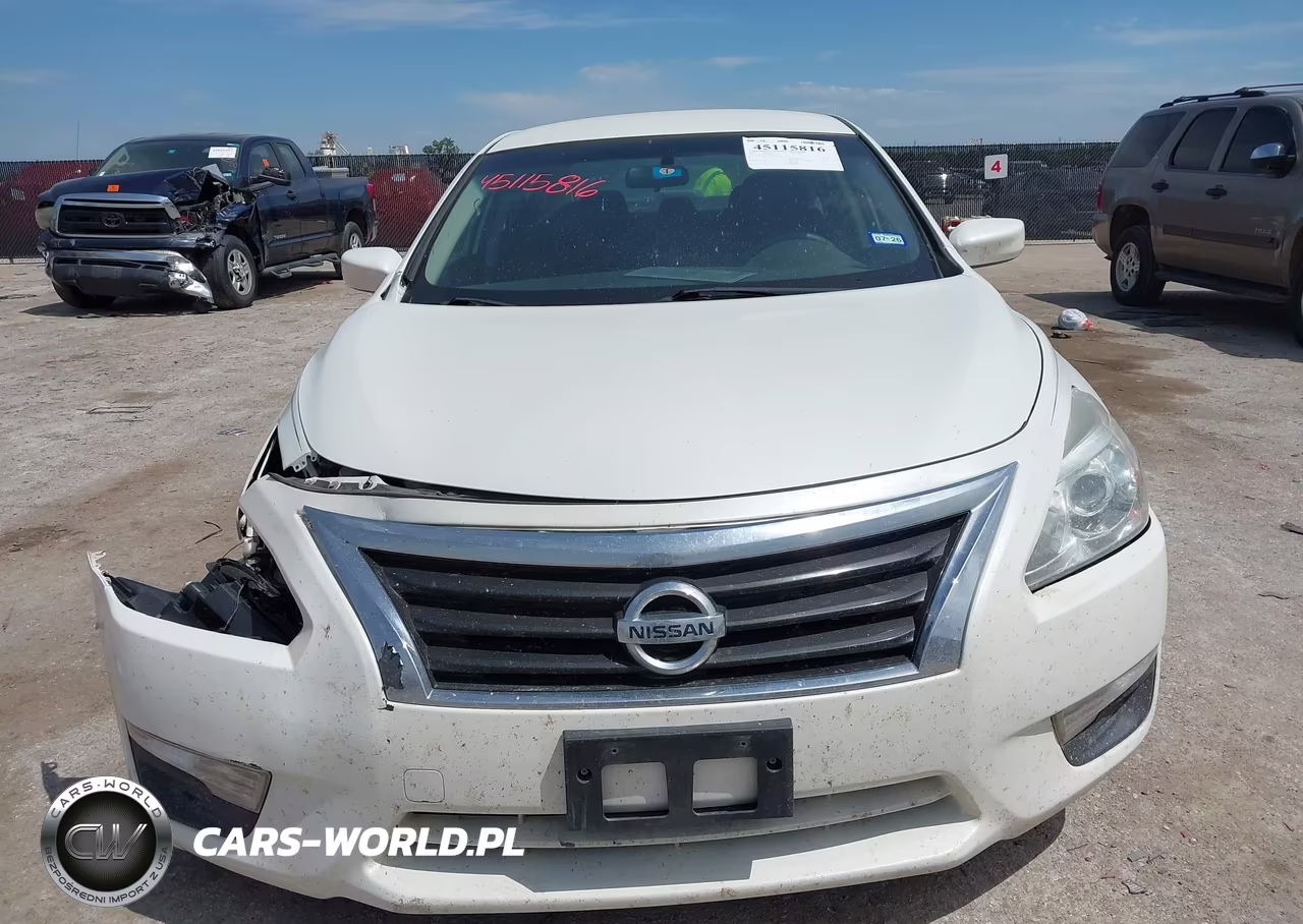 2015 Nissan Altima 2.5 S VIN:1N4AL3AP2FN388374 - 12