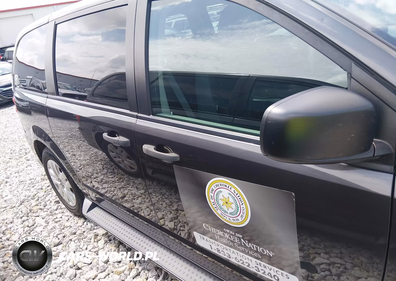 2019 Dodge Grand Caravan Se VIN:2C4RDGBG9KR701269 - 13