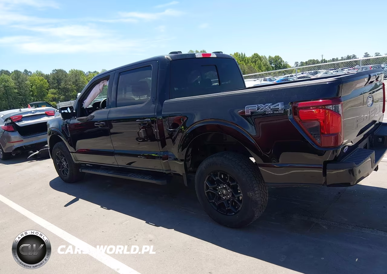 2024 Ford F-150 Xlt VIN:1FTFW3L88RKF19147 - 14