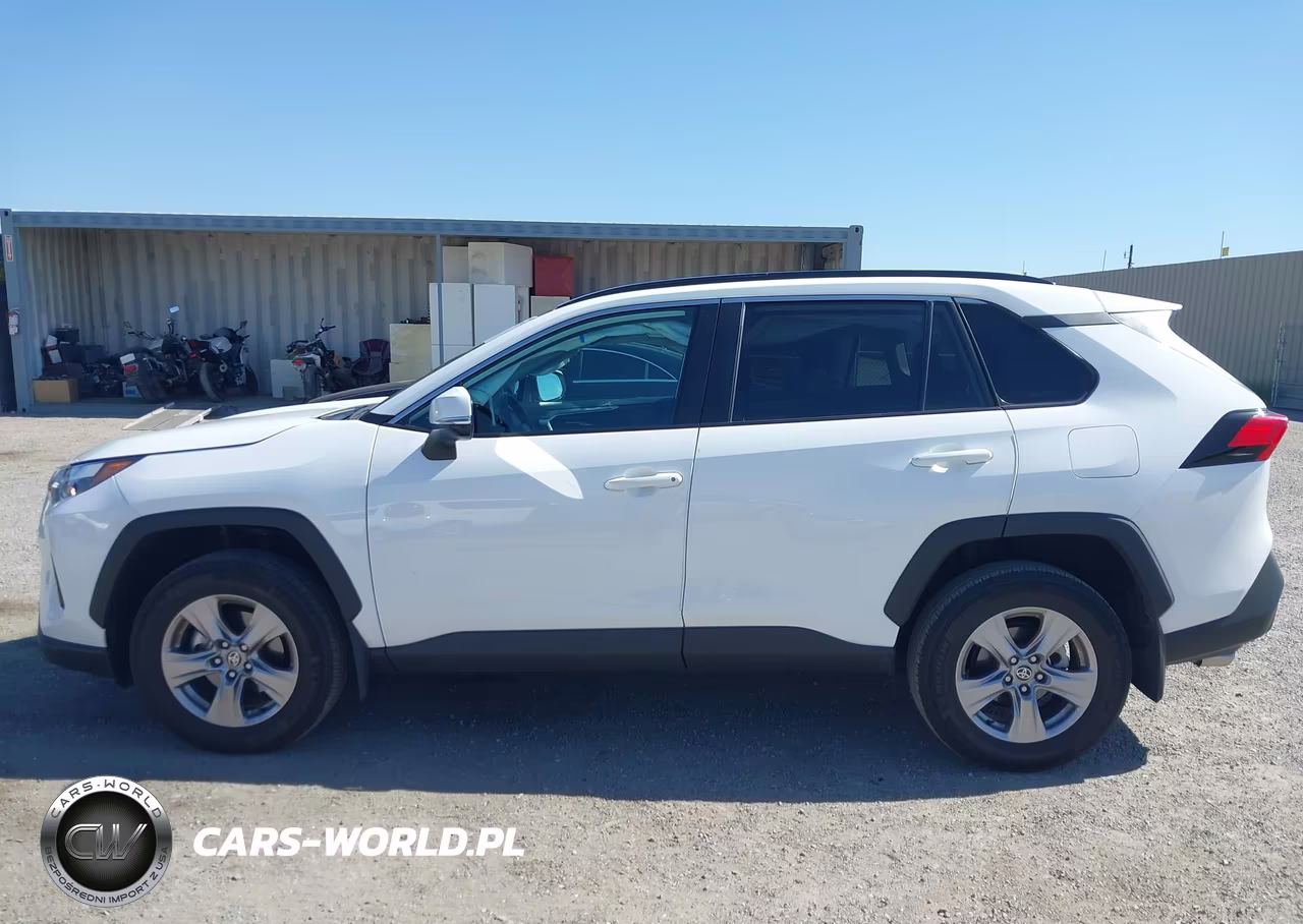 2023 Toyota Rav4 Xle VIN:2T3W1RFV8PW240742 - 14