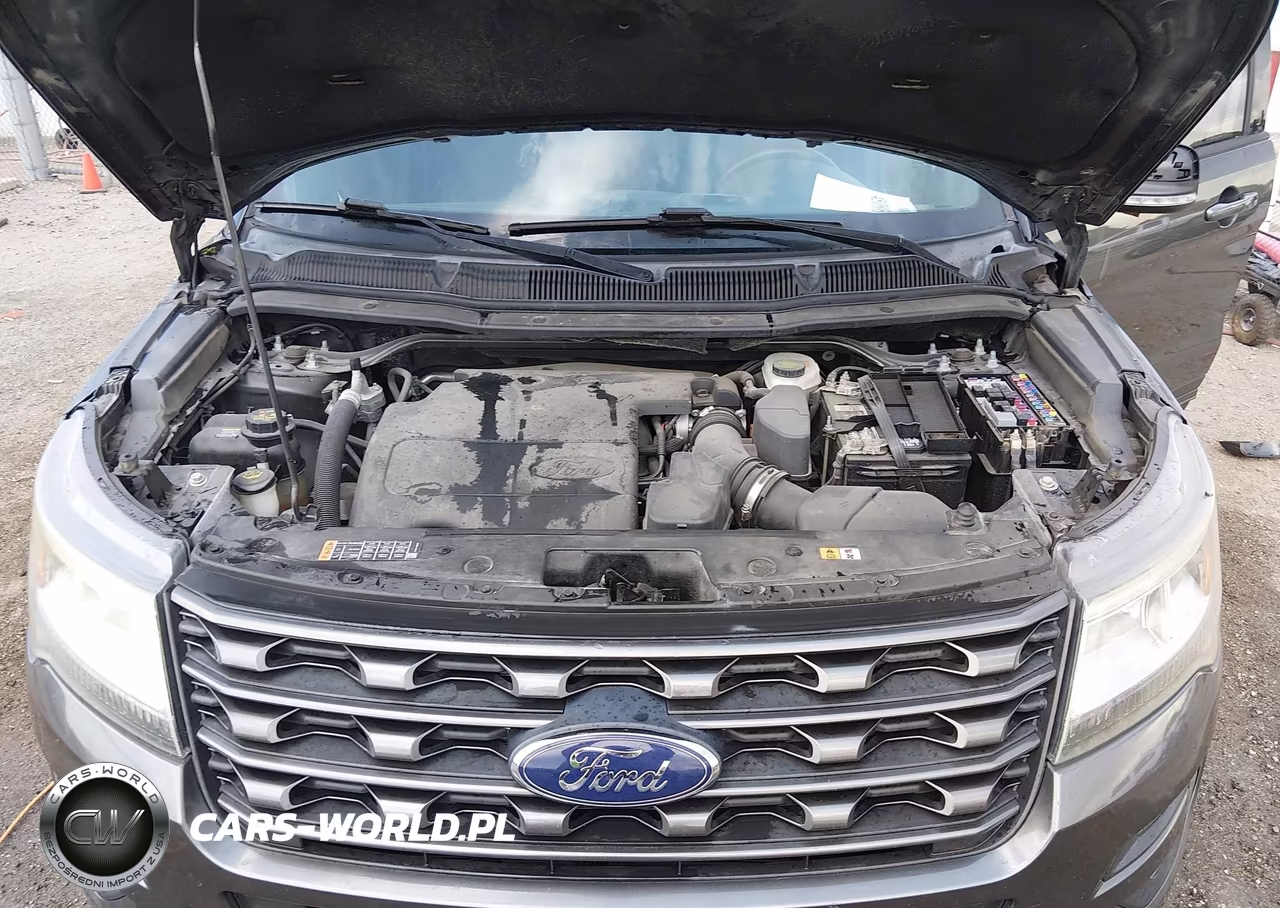 2017 Ford Explorer Xlt VIN:1FM5K7D82HGB14217 - 10