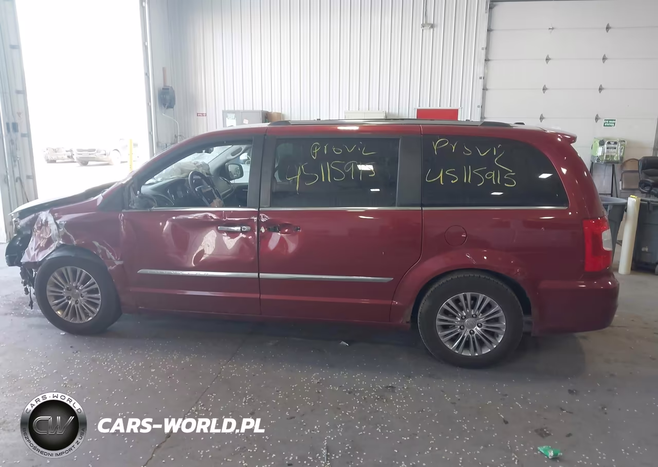 2011 Chrysler Town & Country Limited VIN:2A4RR6DG8BR618001 - 15
