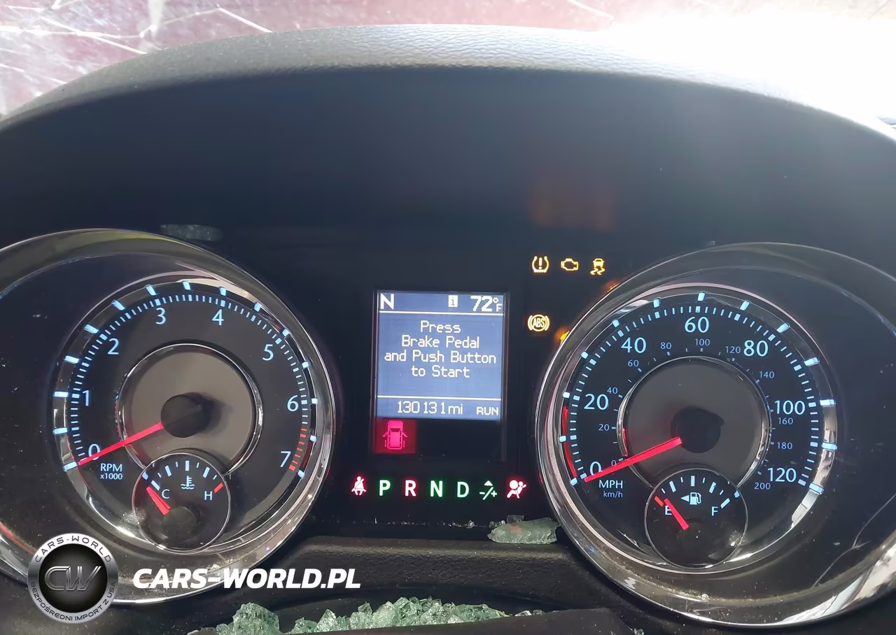 2011 Chrysler Town & Country Limited VIN:2A4RR6DG8BR618001 - 7