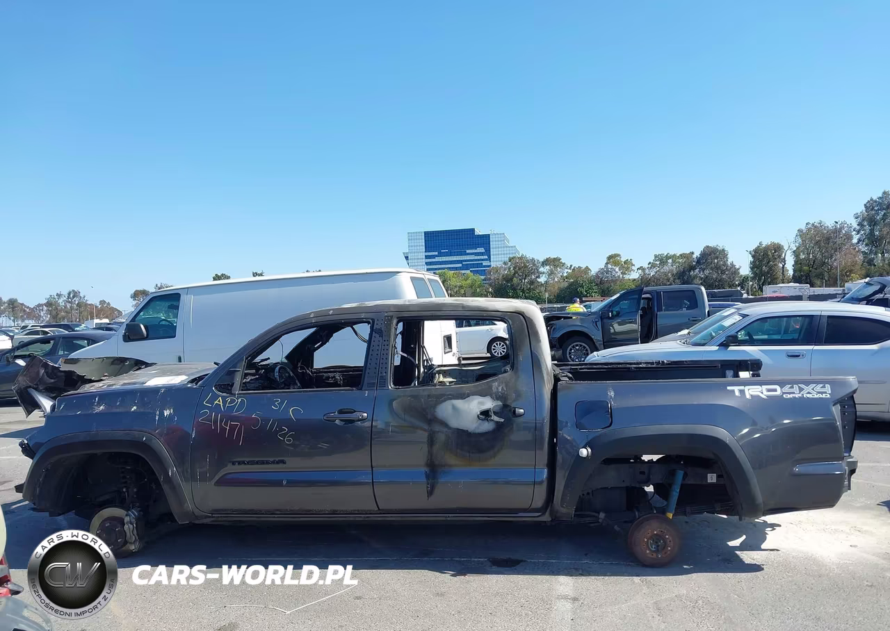 2023 Toyota Tacoma Trd Off Road VIN:3TYCZ5AN3PT173159 - 14