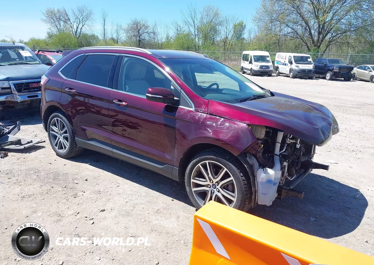 2020 Ford Edge Titanium