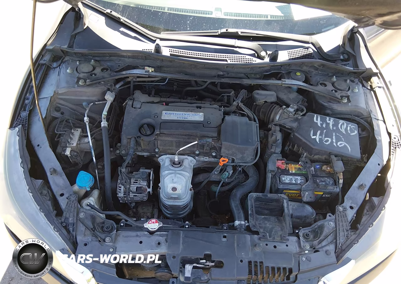 2015 Honda Accord Sport VIN:1HGCR2F53FA257580 - 10