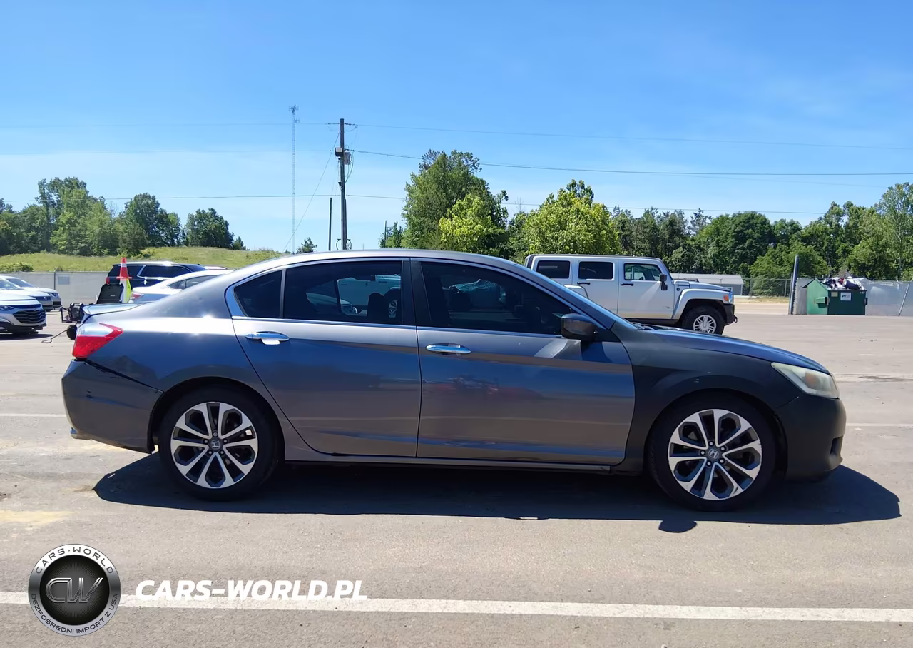 2015 Honda Accord Sport VIN:1HGCR2F53FA257580 - 14