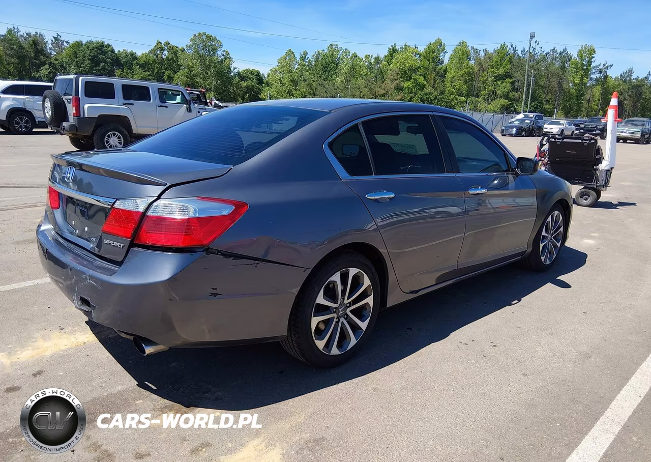 2015 Honda Accord Sport VIN:1HGCR2F53FA257580 - 4