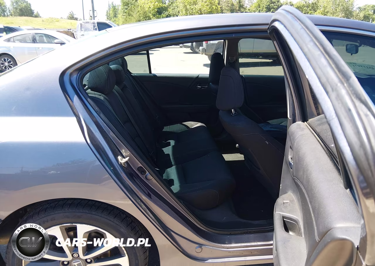 2015 Honda Accord Sport VIN:1HGCR2F53FA257580 - 8