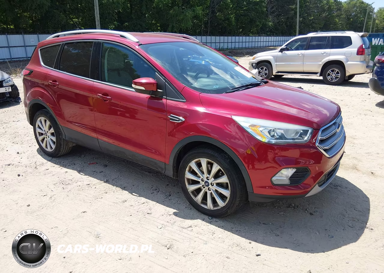 2017 Ford Escape Titanium – zdjęcie 1 z 18
