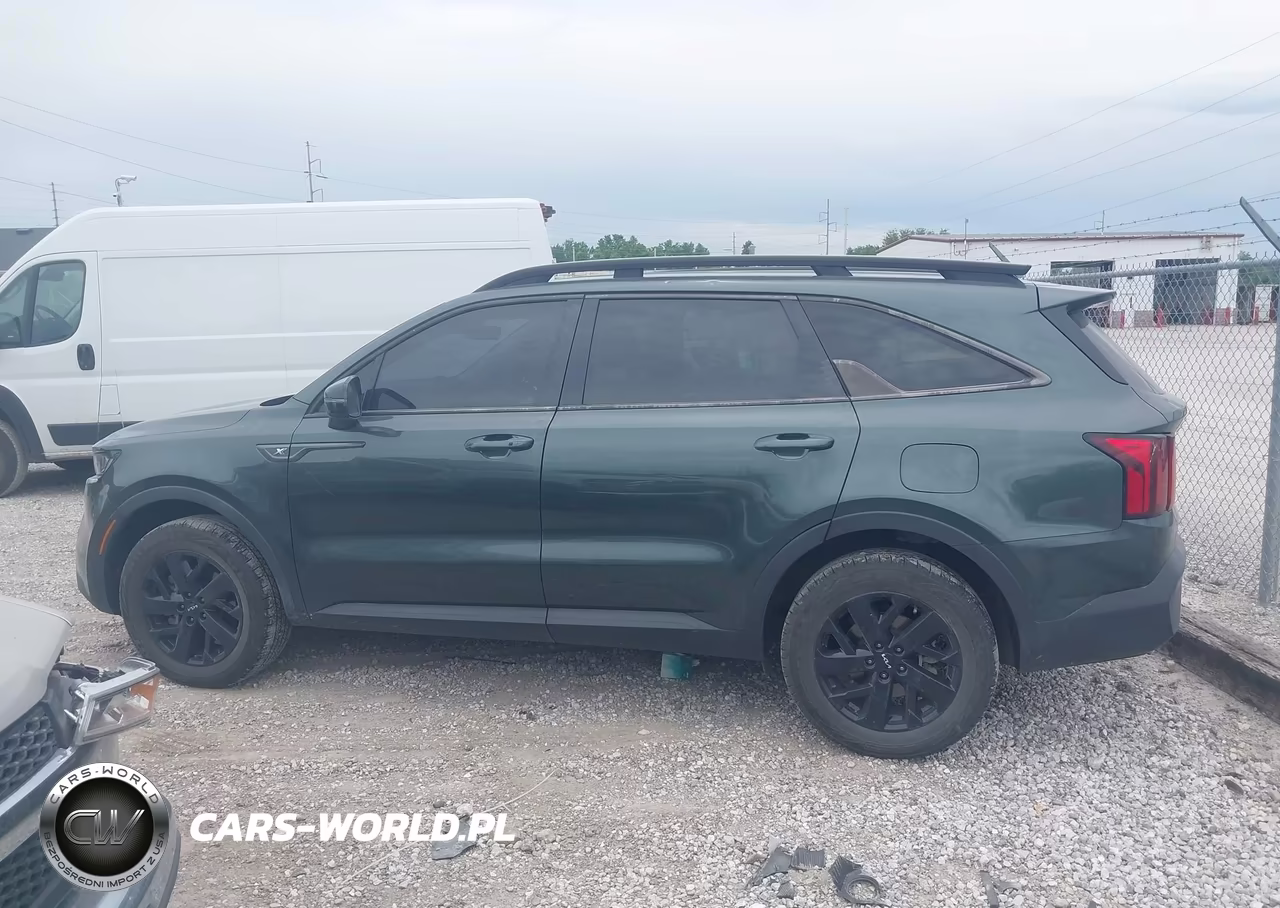 2022 Kia Sorento X-Line S VIN:5XYRLDLC7NG146666 - 14