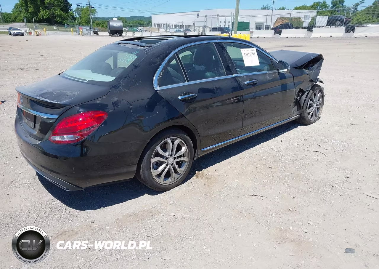 2017 Mercedes-Benz C 300 VIN:55SWF4JB7HU204046 - 4