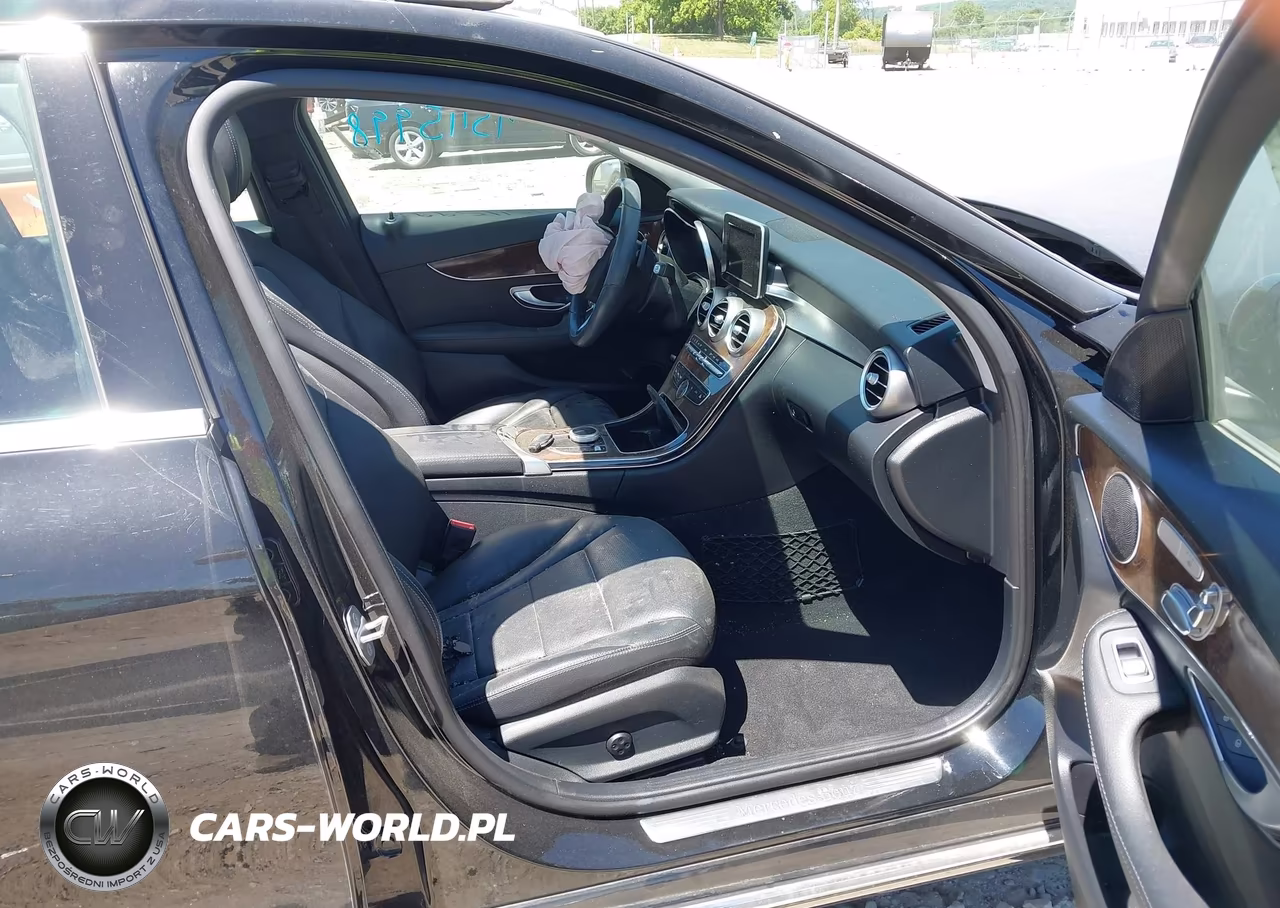 2017 Mercedes-Benz C 300 VIN:55SWF4JB7HU204046 - 5