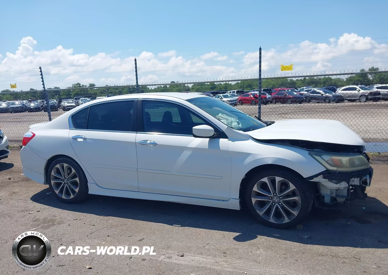 2014 Honda Accord Sport VIN:1HGCR2F55EA225065 - 13