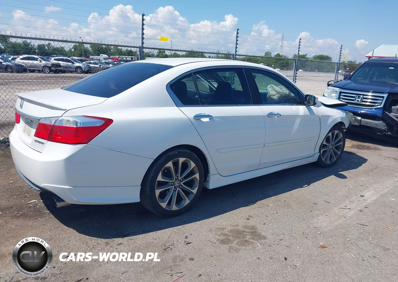 2014 Honda Accord Sport VIN:1HGCR2F55EA225065 - 4