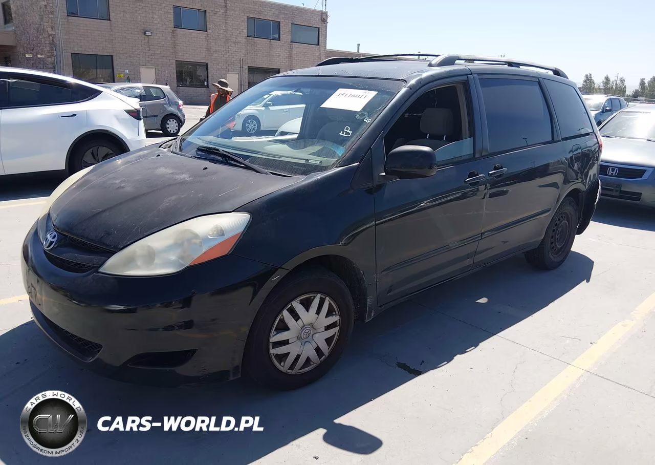 2008 Toyota Sienna Le VIN:5TDZK23C18S186286 - 2