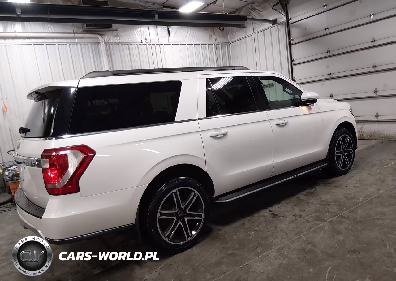 2018 Ford Expedition Max Xlt VIN:1FMJK1JT1JEA67140 - 4