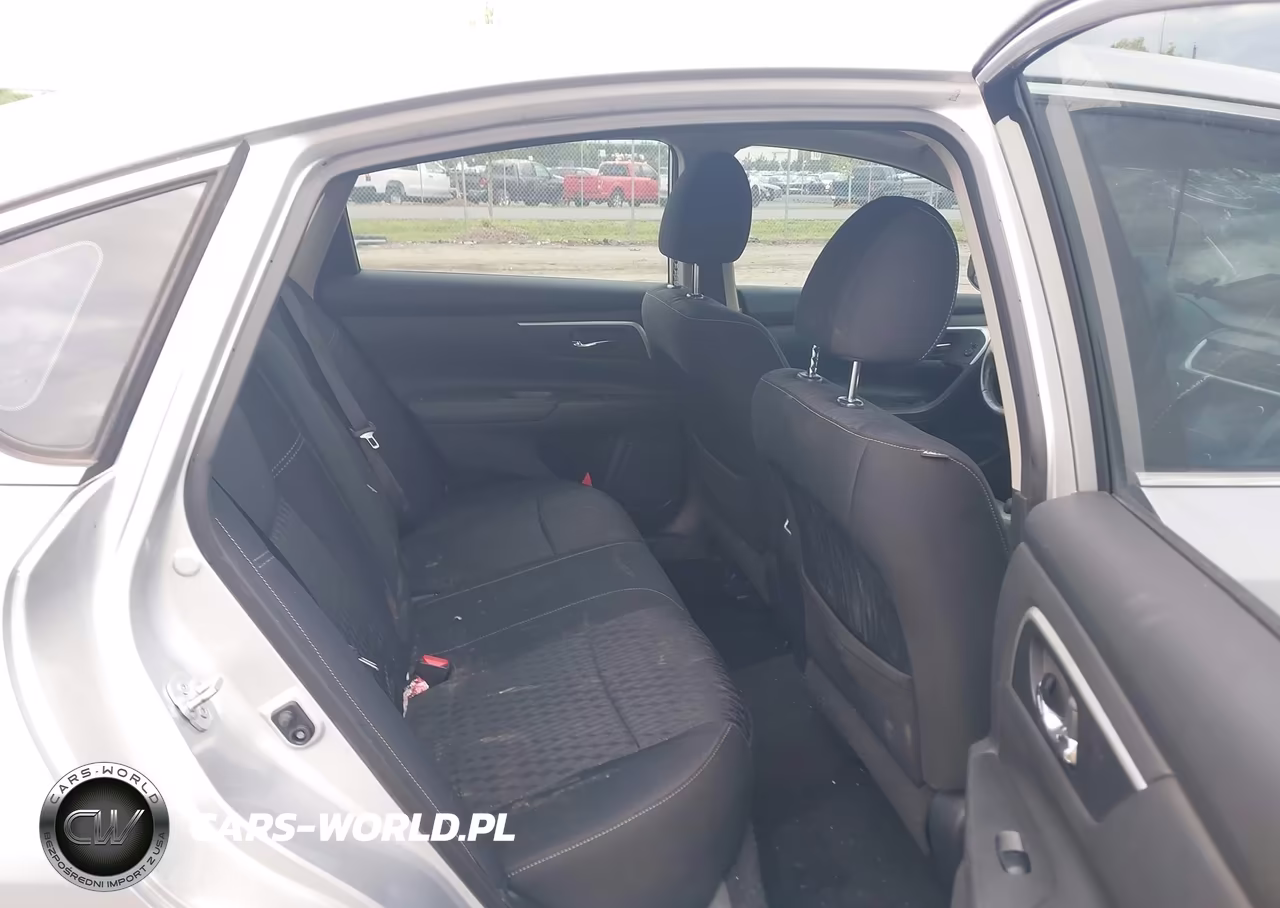 2018 Nissan Altima 2.5 Sv VIN:1N4AL3AP0JC215389 - 8