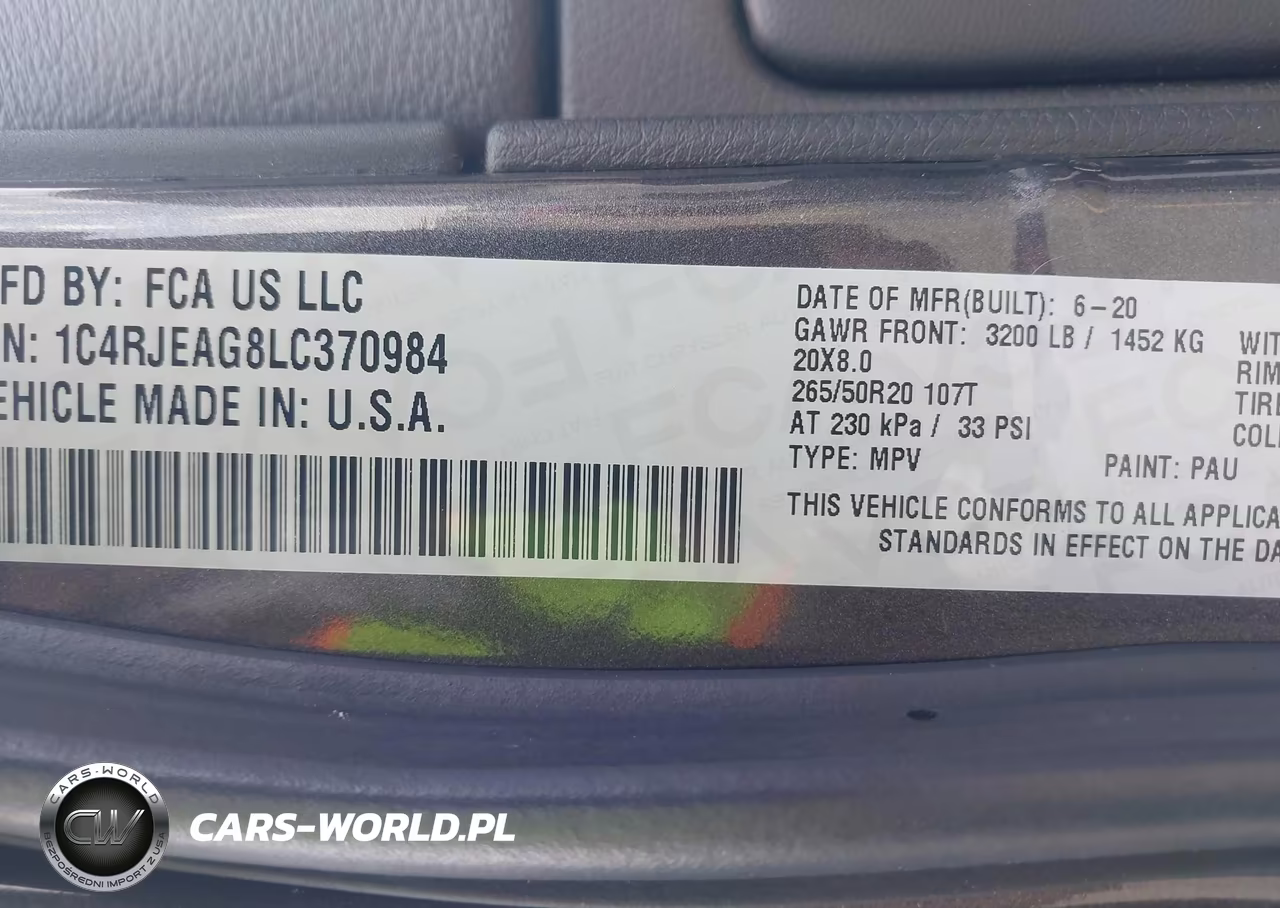 2020 Jeep Grand Cherokee Altitude 4X2 VIN:1C4RJEAG8LC370984 - 9
