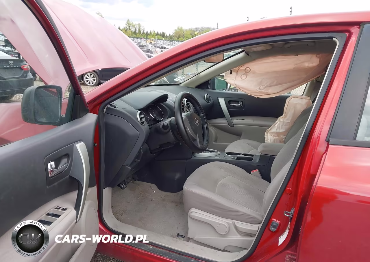 2014 Nissan Rogue Select S VIN:JN8AS5MV5EW700588 - 5