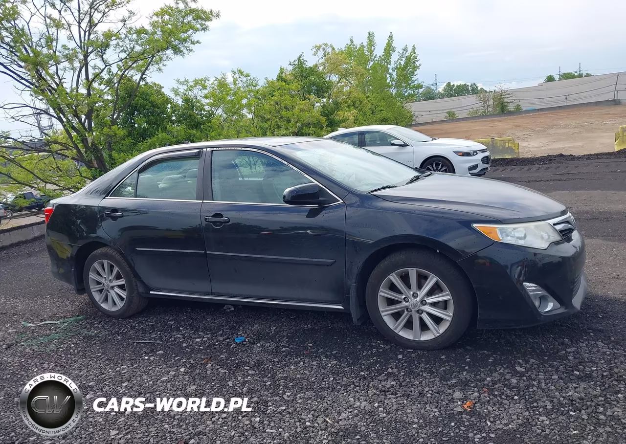 2013 Toyota Camry Hybrid Xle VIN:4T1BD1FK3DU068489 - 12