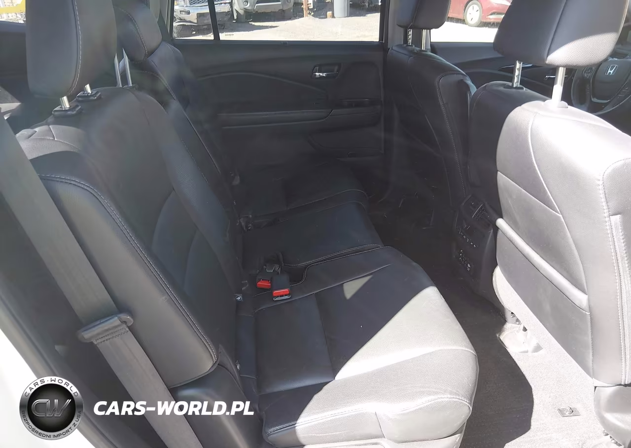 2017 Honda Pilot Touring VIN:5FNYF6H91HB076430 - 8