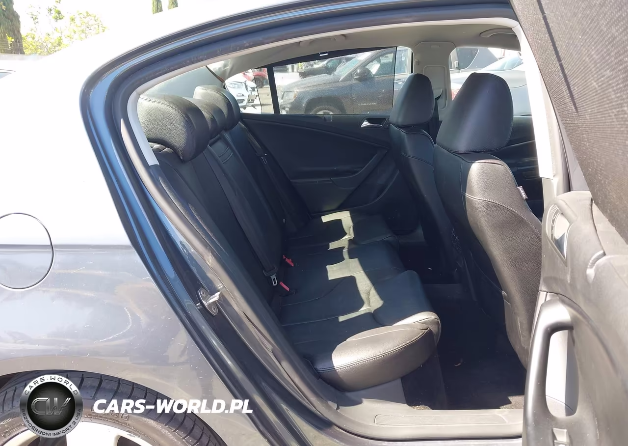 2009 Volkswagen Passat Komfort VIN:WVWJK73C19P003085 - 8