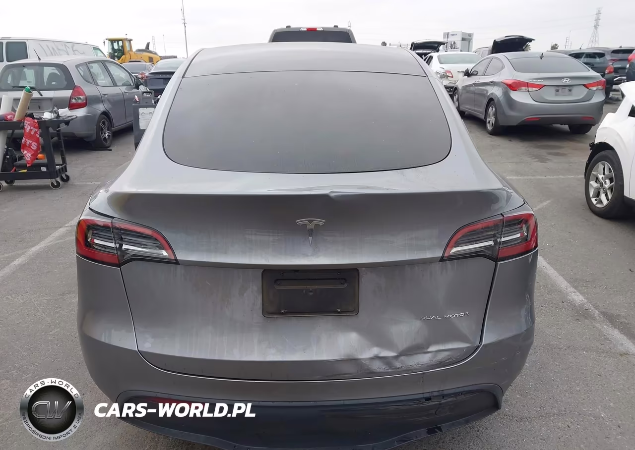 2024 Tesla Model Y Long Range Dual Motor All-Wheel Drive VIN:7SAYGDEE7RA284610 - 16