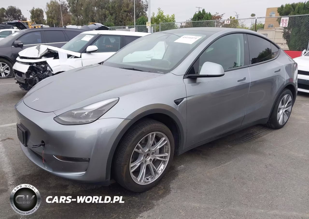 2024 Tesla Model Y Long Range Dual Motor All-Wheel Drive VIN:7SAYGDEE7RA284610 - 2
