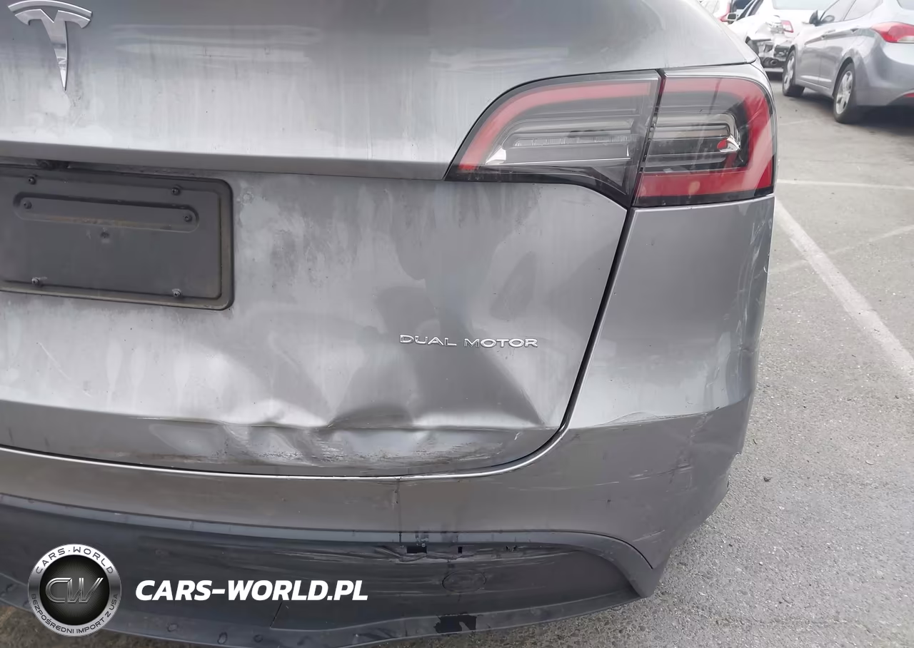 2024 Tesla Model Y Long Range Dual Motor All-Wheel Drive VIN:7SAYGDEE7RA284610 - 21