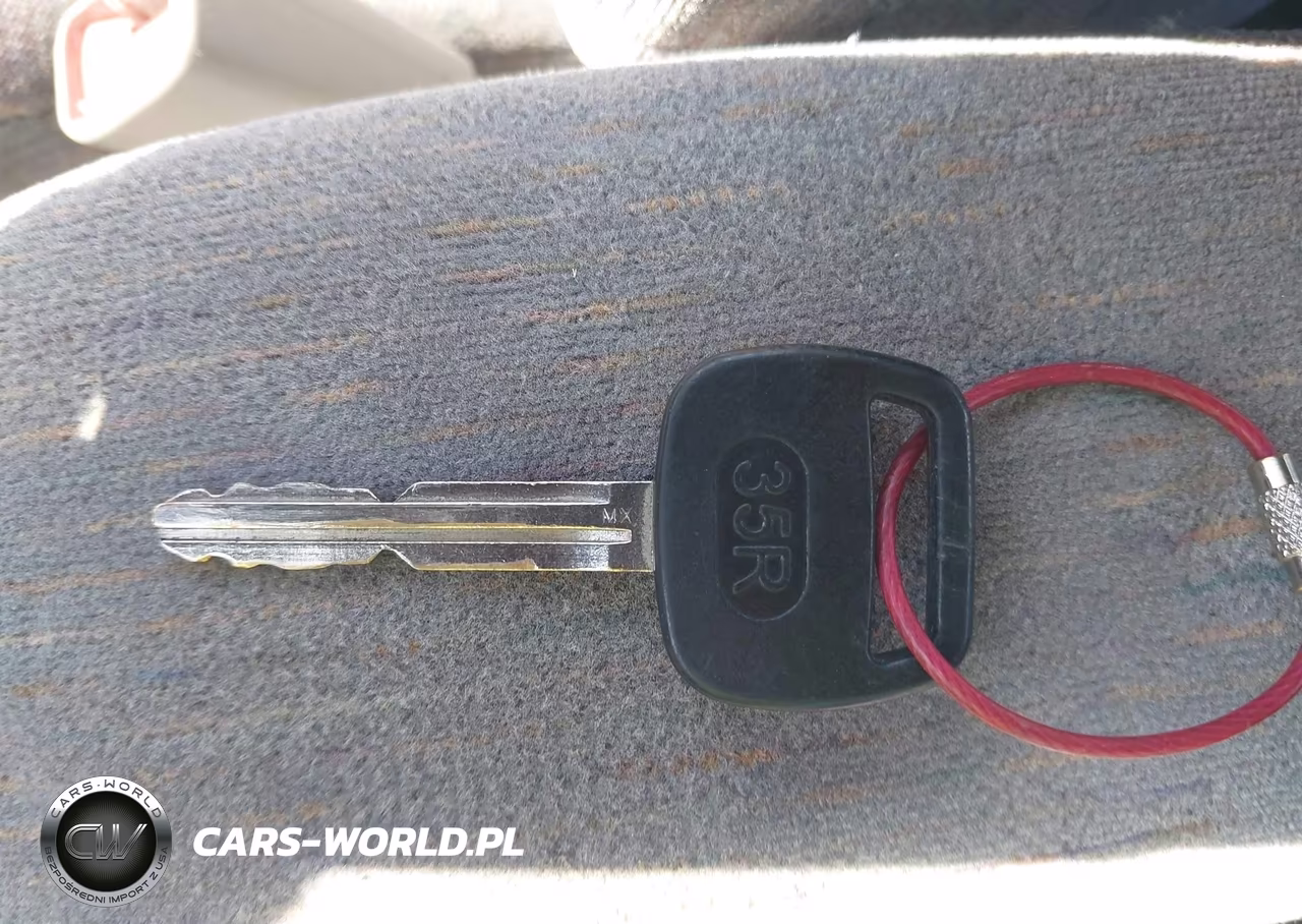 1998 Toyota Corolla Le VIN:1NXBR12E2WZ065717 - 11