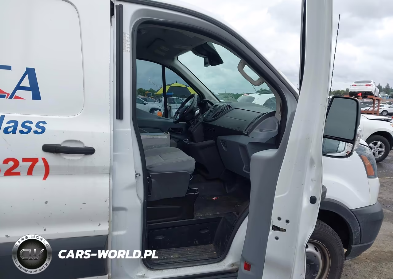 2019 Ford Transit-150 VIN:1FTYE1YM9KKA95215 - 5