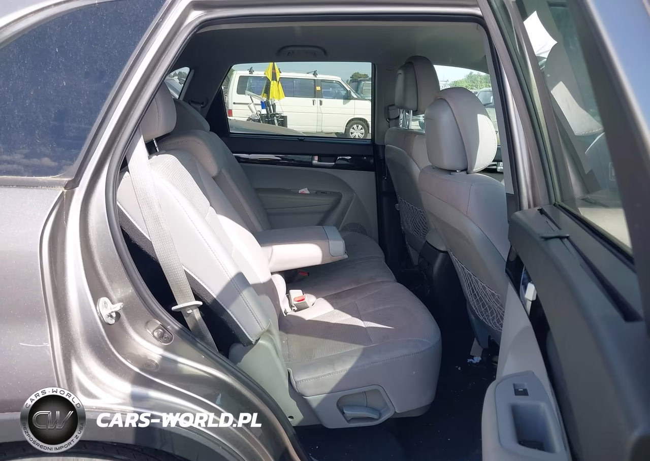 2015 Kia Sorento Lx V6 VIN:5XYKTDA7XFG626077 - 8