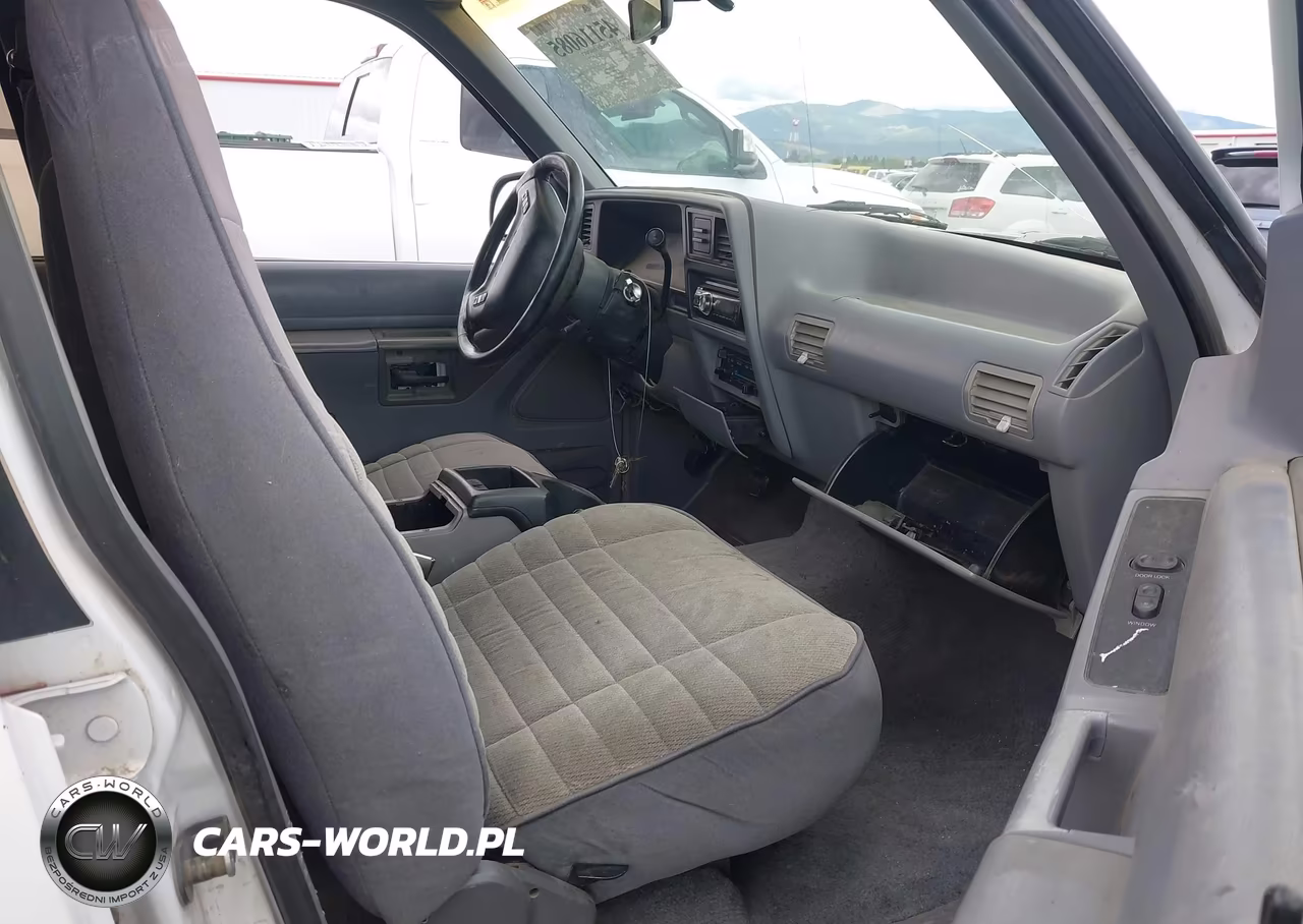 1993 Ford Explorer VIN:1FMDU34X4PUD95605 - 5