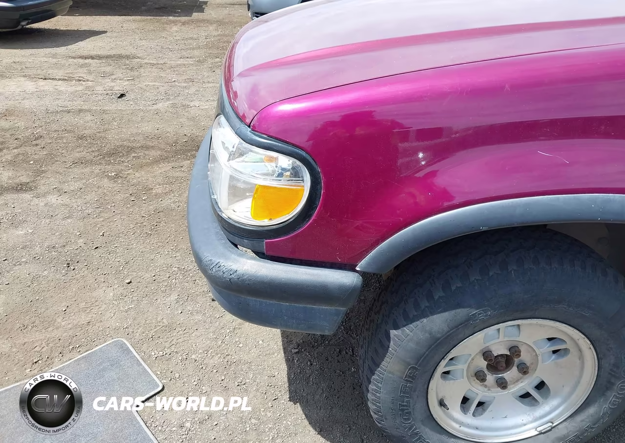 1996 Ford Explorer VIN:1FMCU24X6TUD76263 - 12