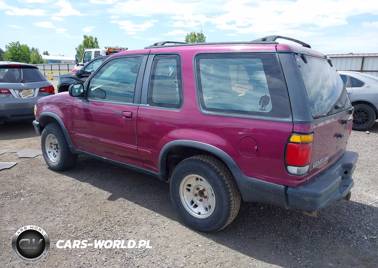 1996 Ford Explorer VIN:1FMCU24X6TUD76263 - 3