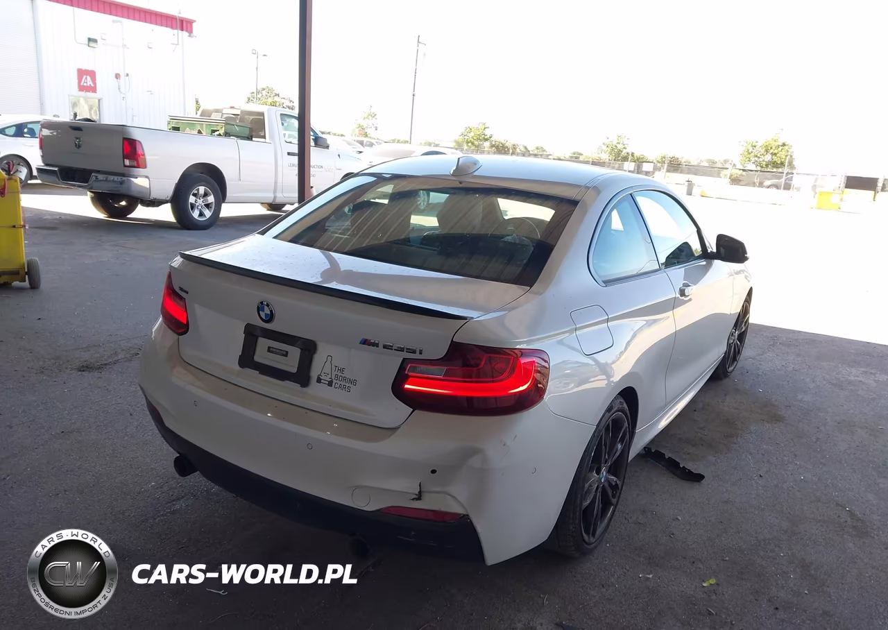 2016 BMW M235I xDrive VIN:WBA1J9C5XGV696258 - 4