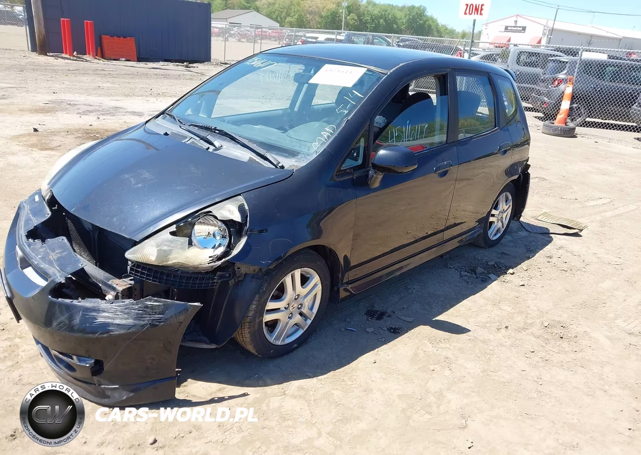 2008 Honda Fit Sport VIN:JHMGD386X8S063182 - 2