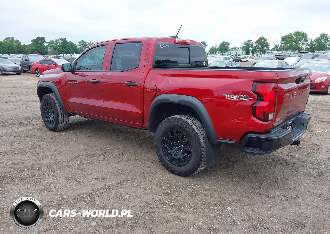 2025 Chevrolet Colorado 4Wd Trail Boss VIN:1GCPTEEK1S1133618 - 3