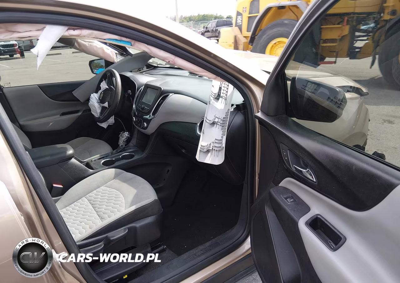 2018 Chevrolet Equinox Ls VIN:3GNAXHEV9JL264655 - 5
