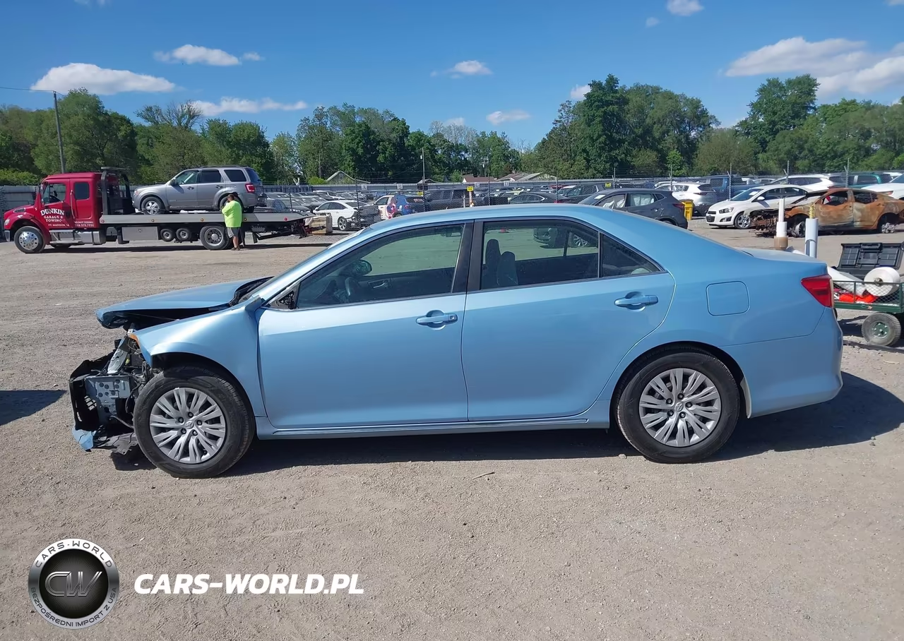 2012 Toyota Camry Le VIN:4T4BF1FK2CR226416 - 14