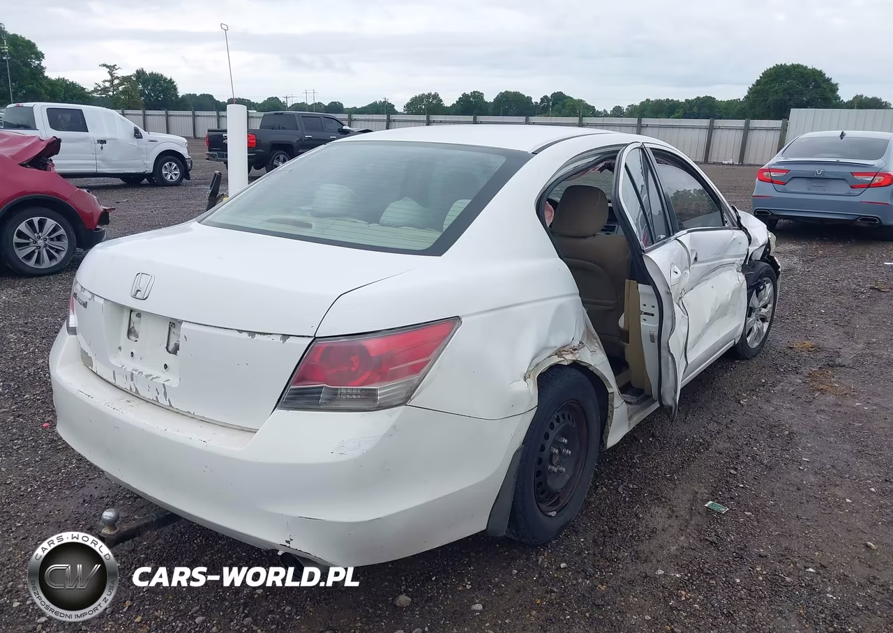 2008 Honda Accord 2.4 Ex VIN:JHMCP26718C071502 - 4