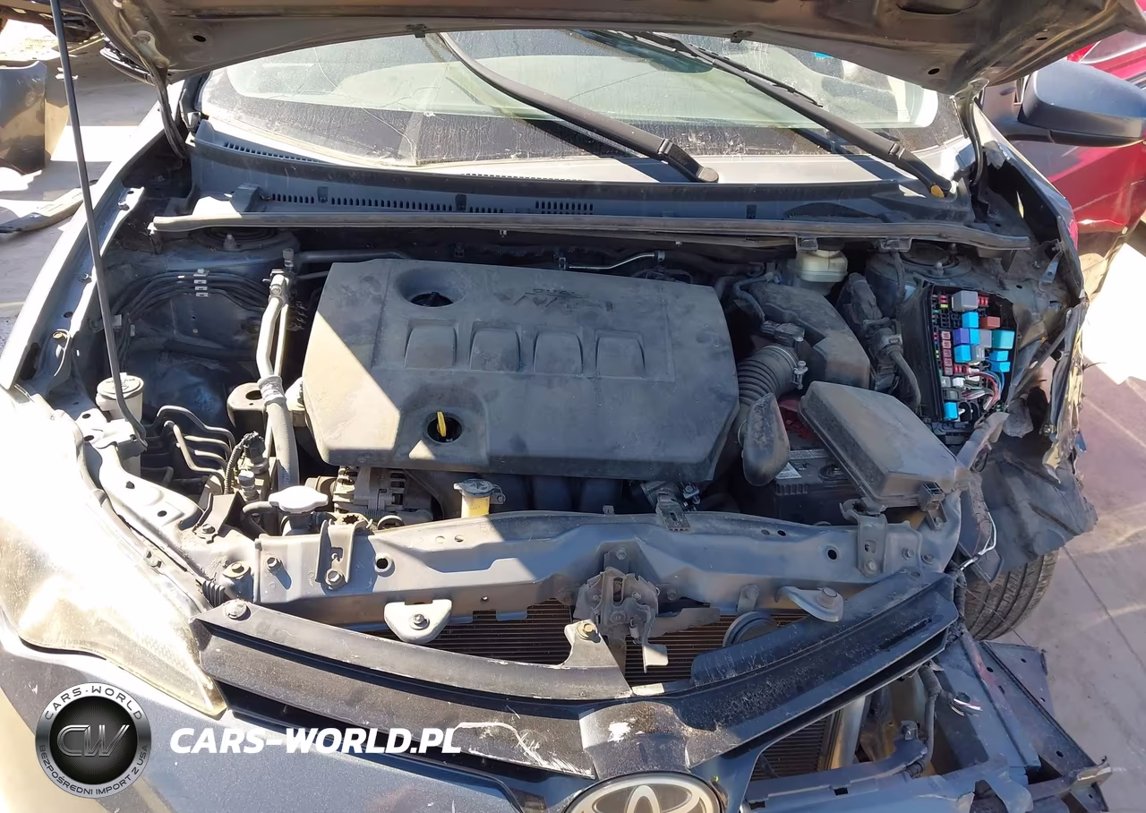 2017 Toyota Corolla Le VIN:2T1BURHE8HC926195 - 10