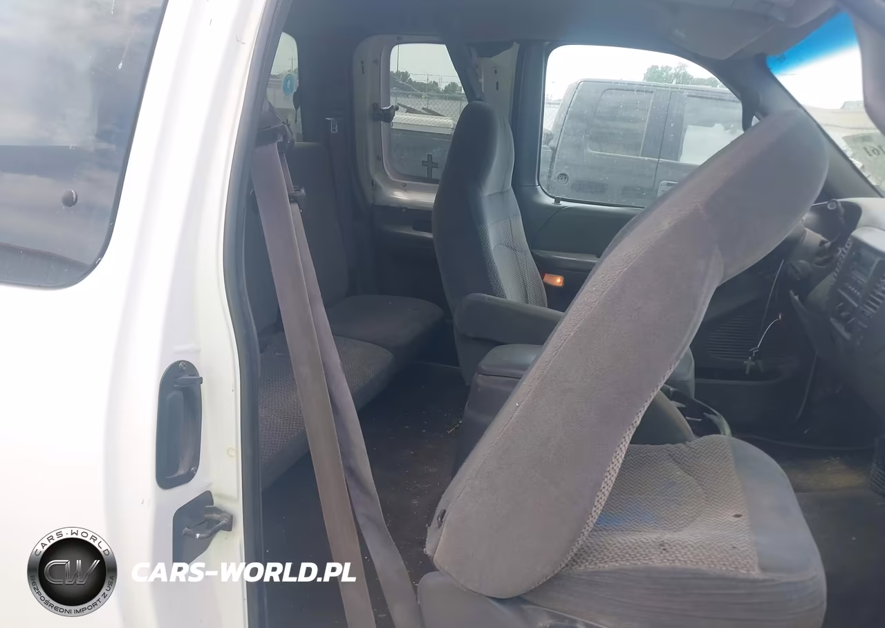 2000 Ford F-150 Lariat-Work Series-Xl-Xlt VIN:1FTRX18L6YNC27568 - 8