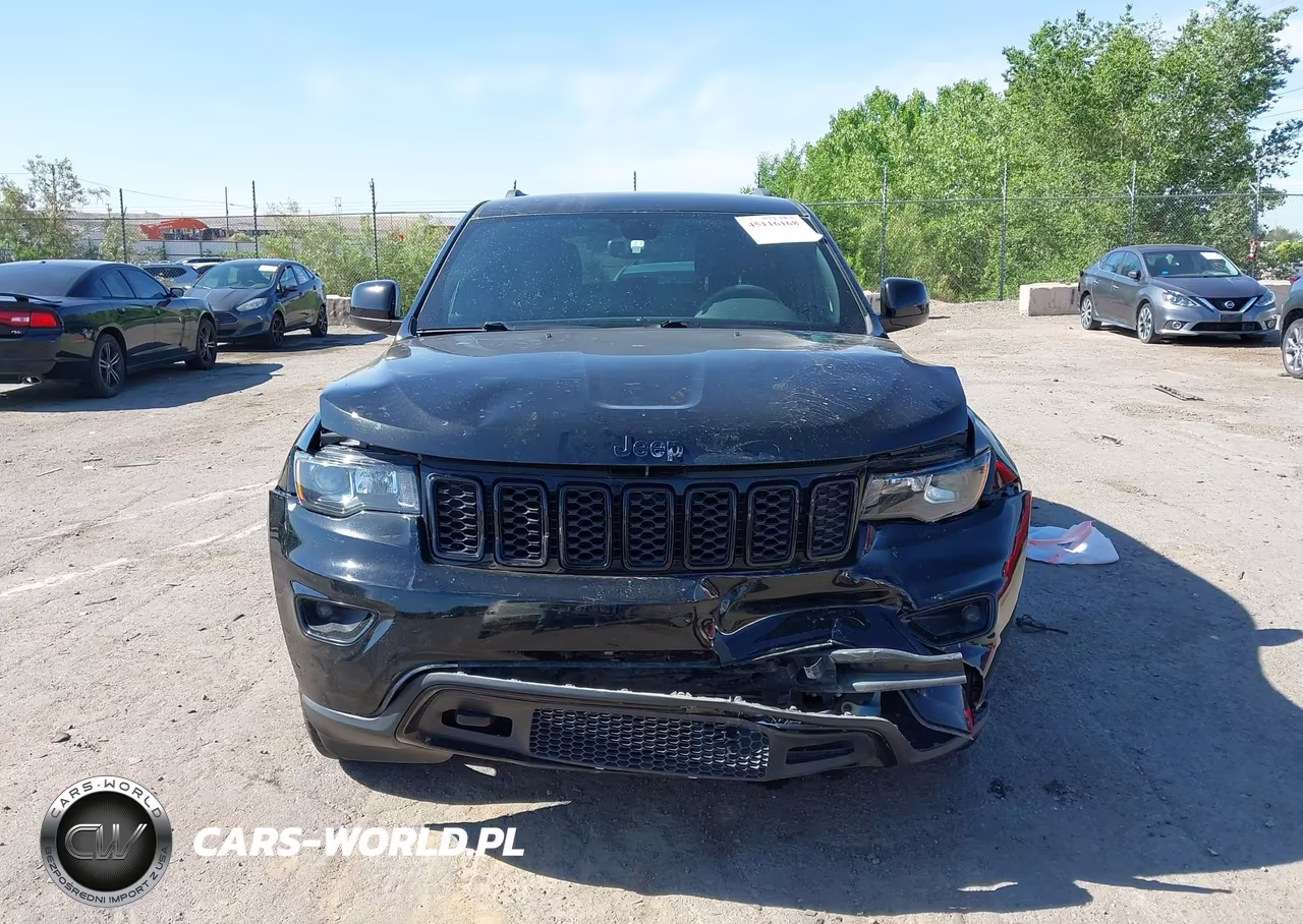 2019 Jeep Grand Cherokee Upland 4X2 VIN:1C4RJEAG3KC763242 - 12