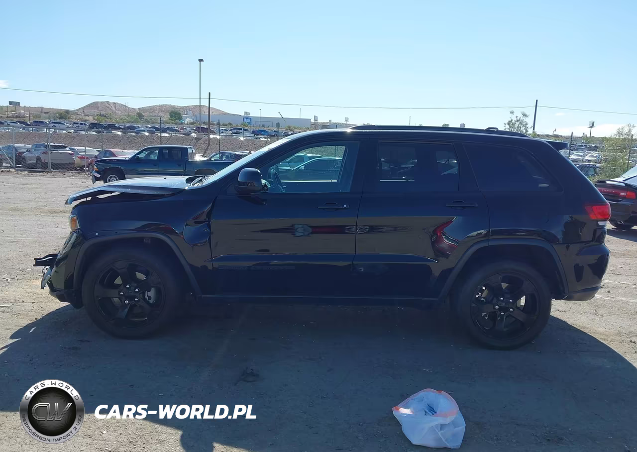 2019 Jeep Grand Cherokee Upland 4X2 VIN:1C4RJEAG3KC763242 - 14